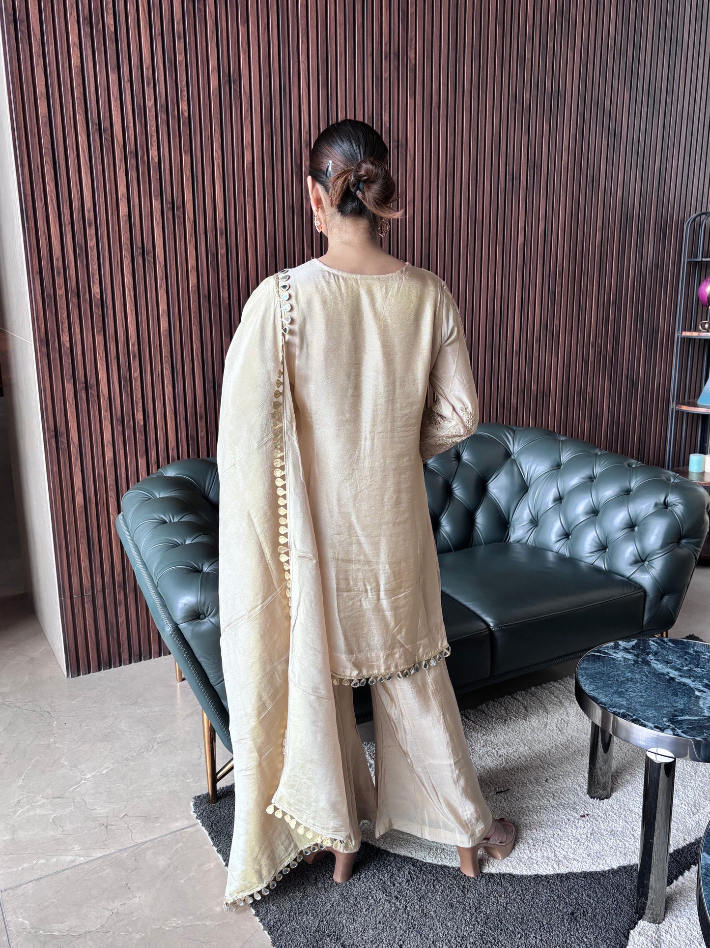 BEIGE KNEE LENGTH SUIT SET