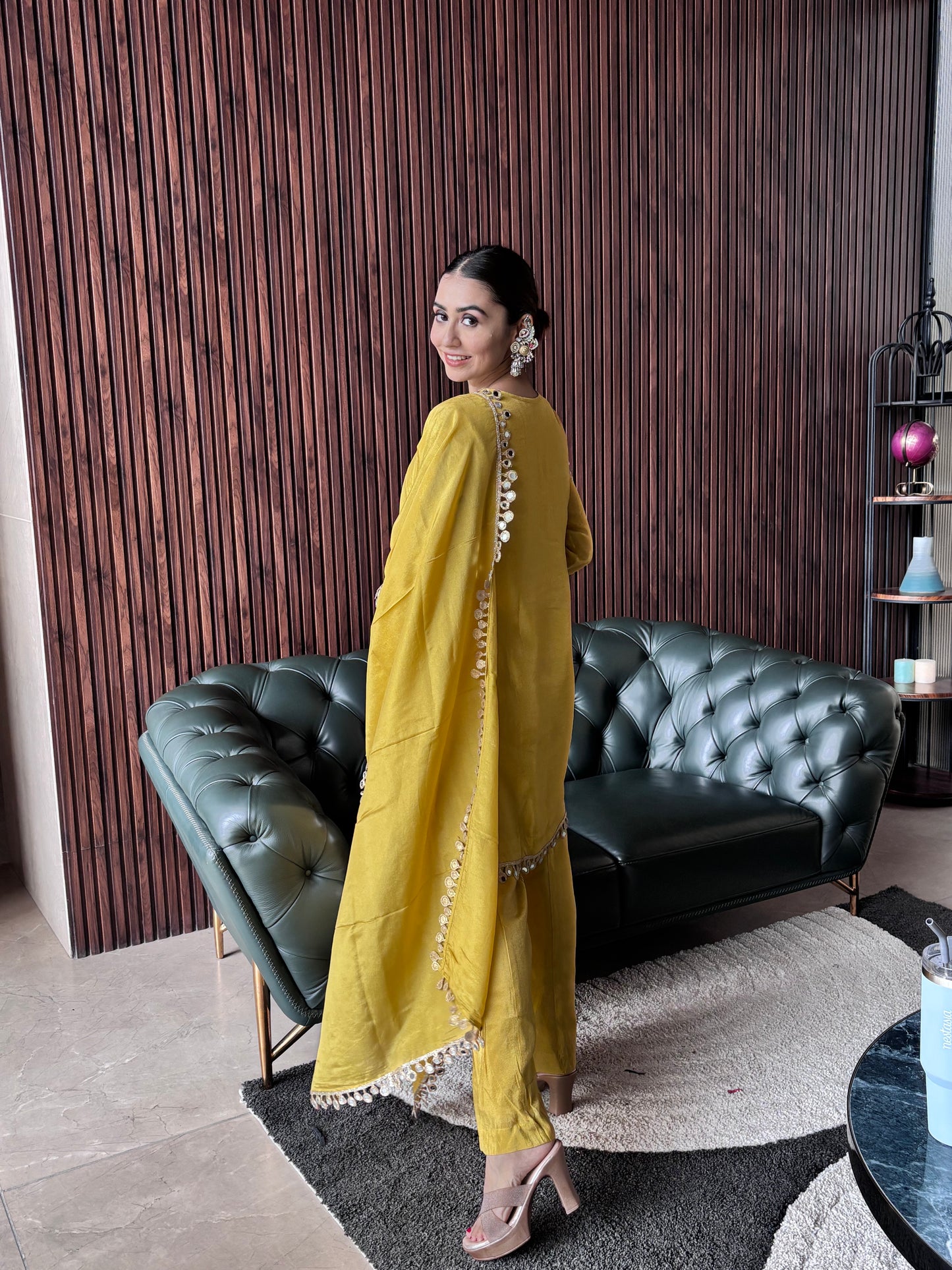 YELLOW KNEE LENGTH SUIT SET