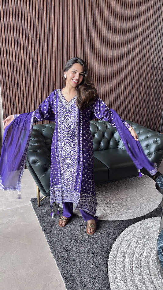 PURPLE BANDHEJ WITH SEQUINS