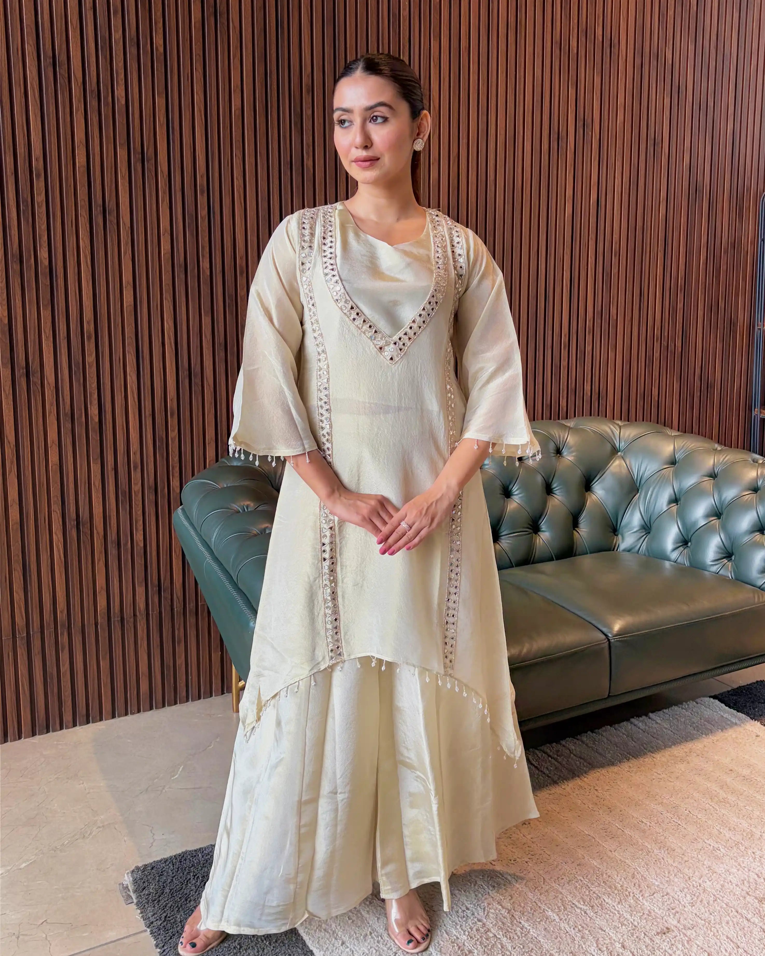 IVORY LAYARED IDO WESTERN