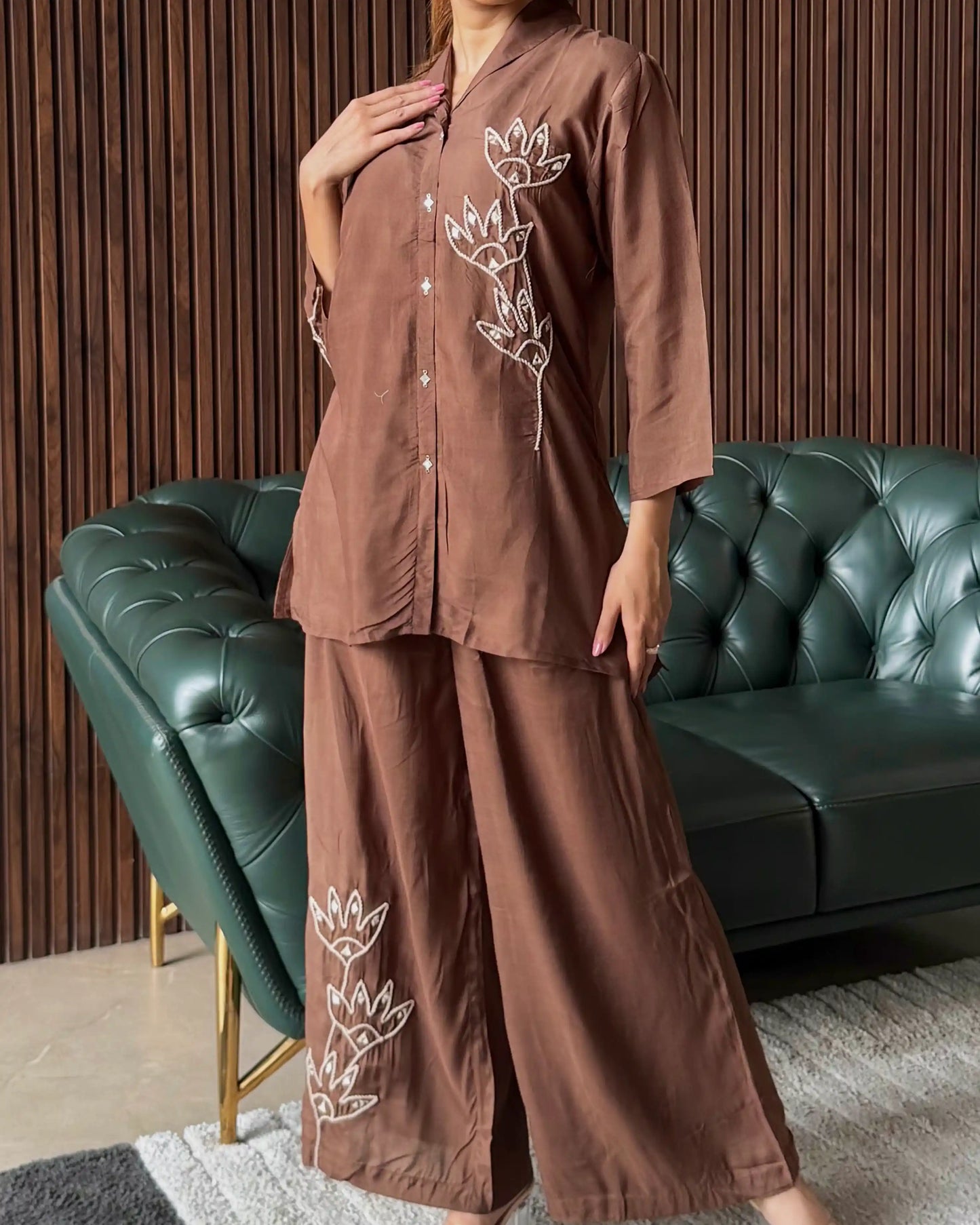 BROWN EMBROIDERED COORD SET
