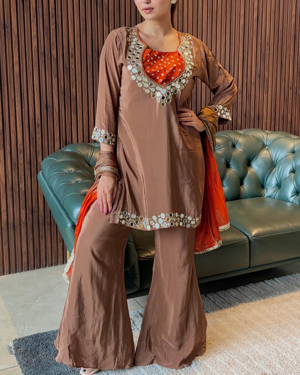 AMBER MIRROR WORK SUIT SET