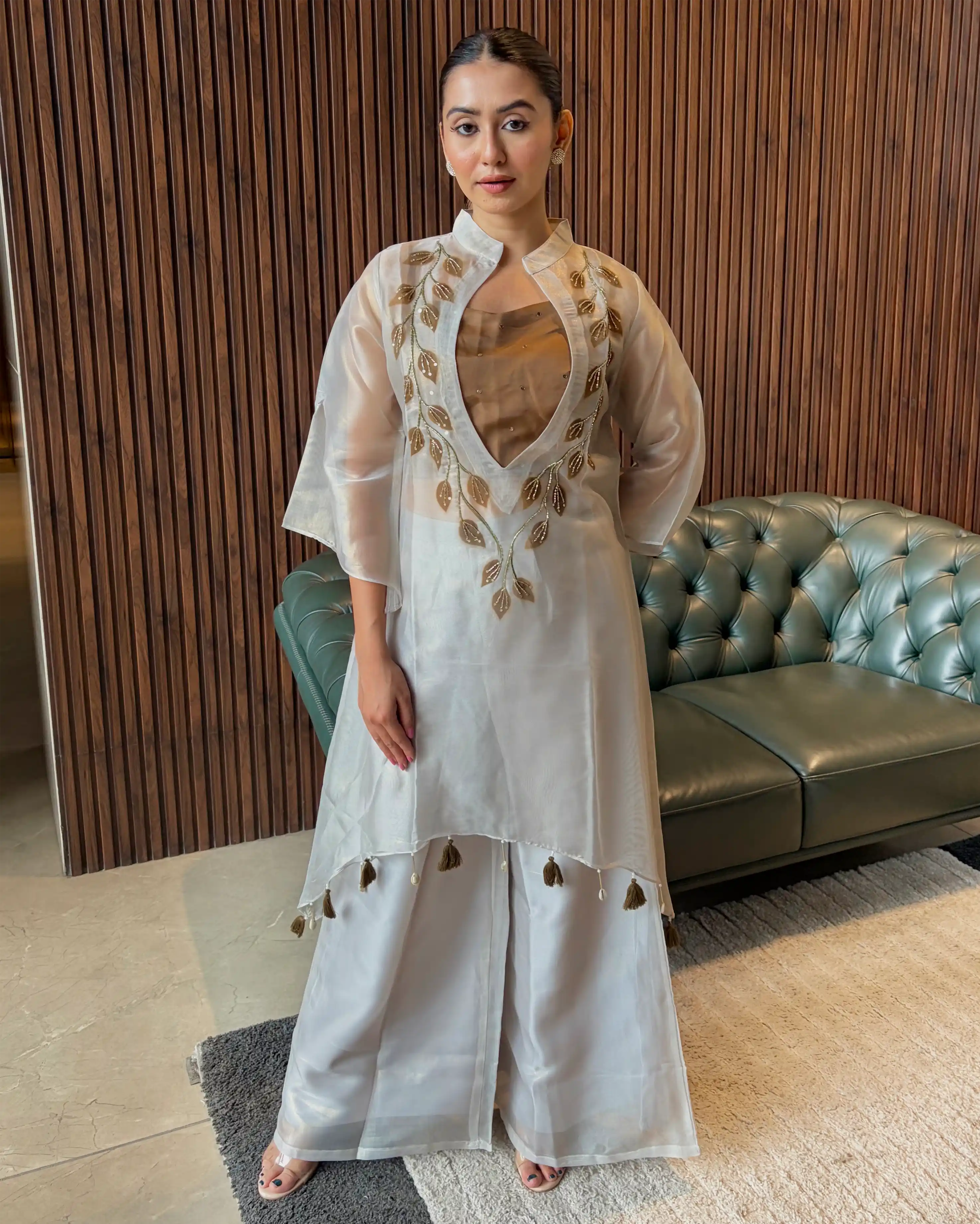 IVORY EMBROIDERED KURTA WITH SHEER OVERLAY SET