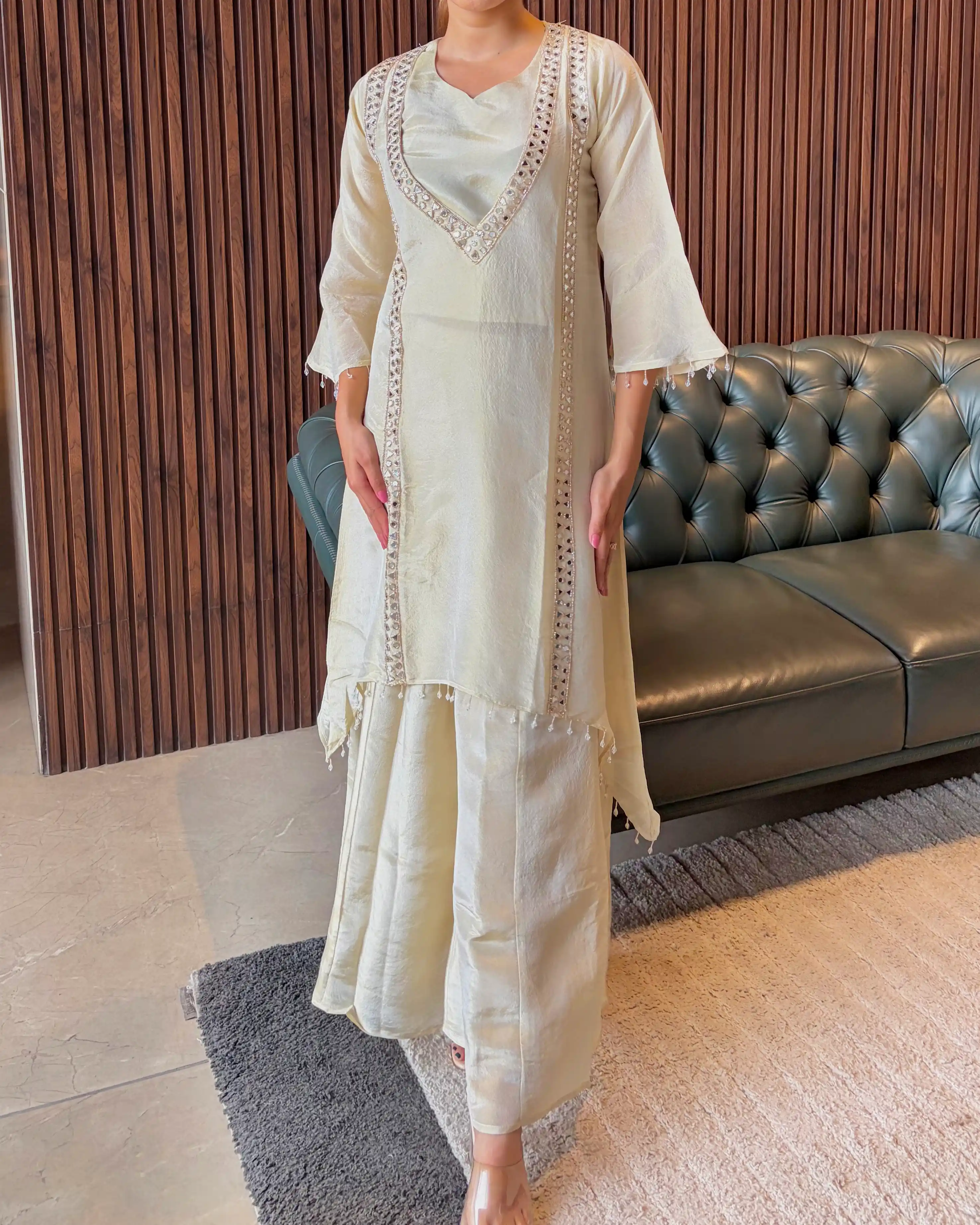 IVORY LAYARED IDO WESTERN