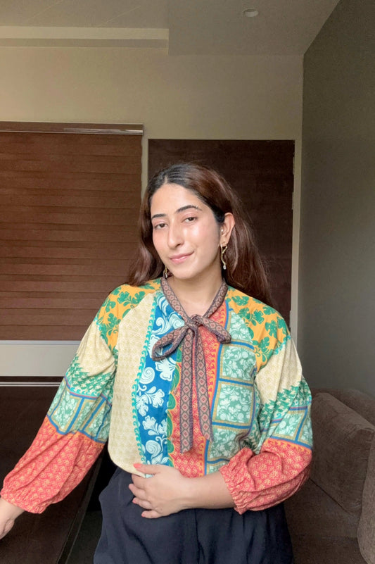 ABSTRACT YELLOW-SHIRT