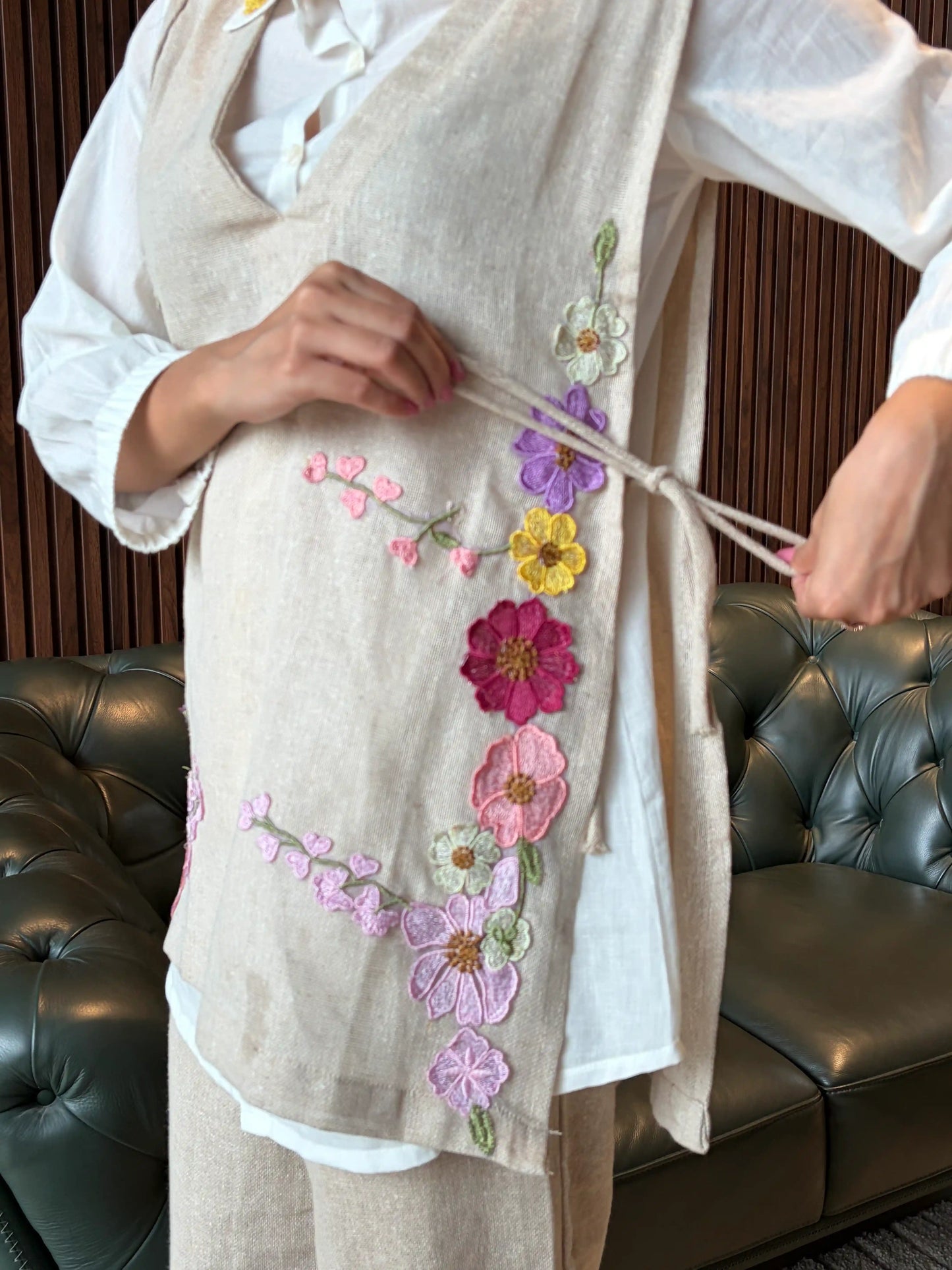 IVORY FLORAL EMBROIDERED CO-ORD SET