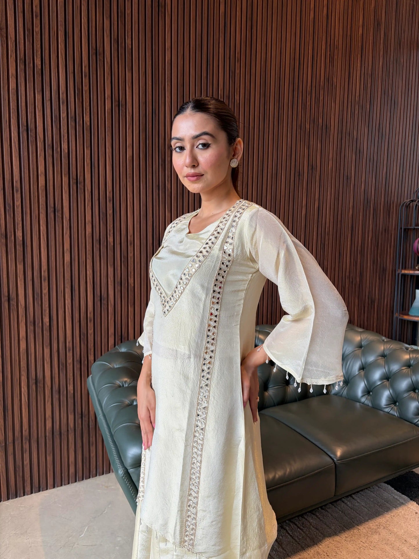 IVORY LAYARED IDO WESTERN