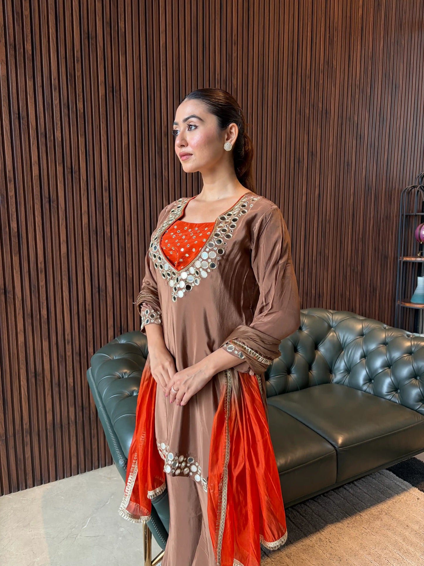 AMBER MIRROR WORK SUIT SET