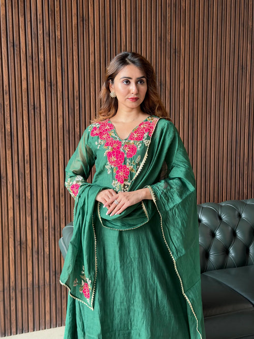 Emerald Noor set