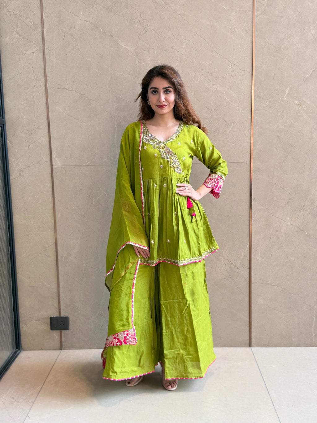 Gulnoor set