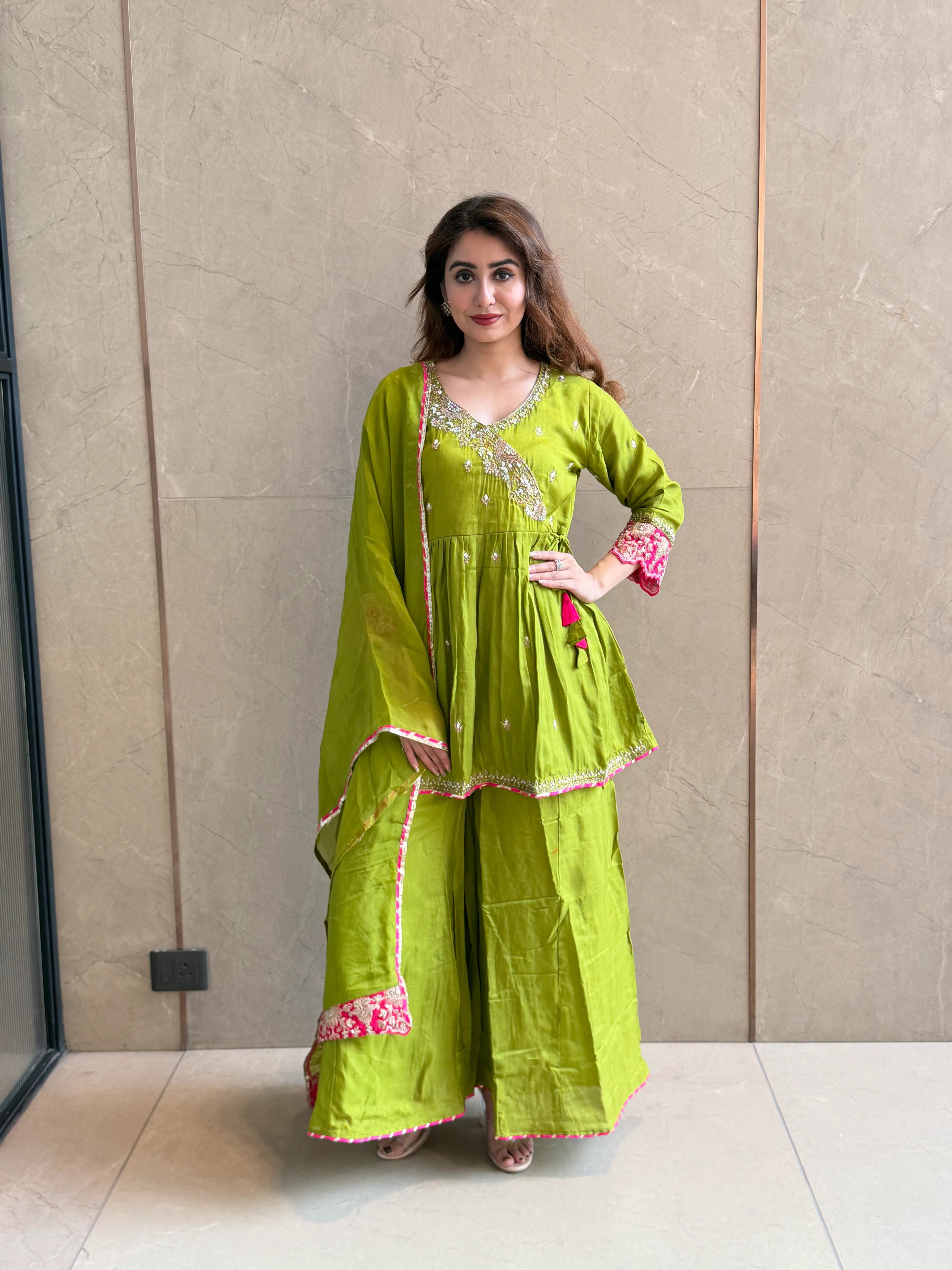 Gulnoor set