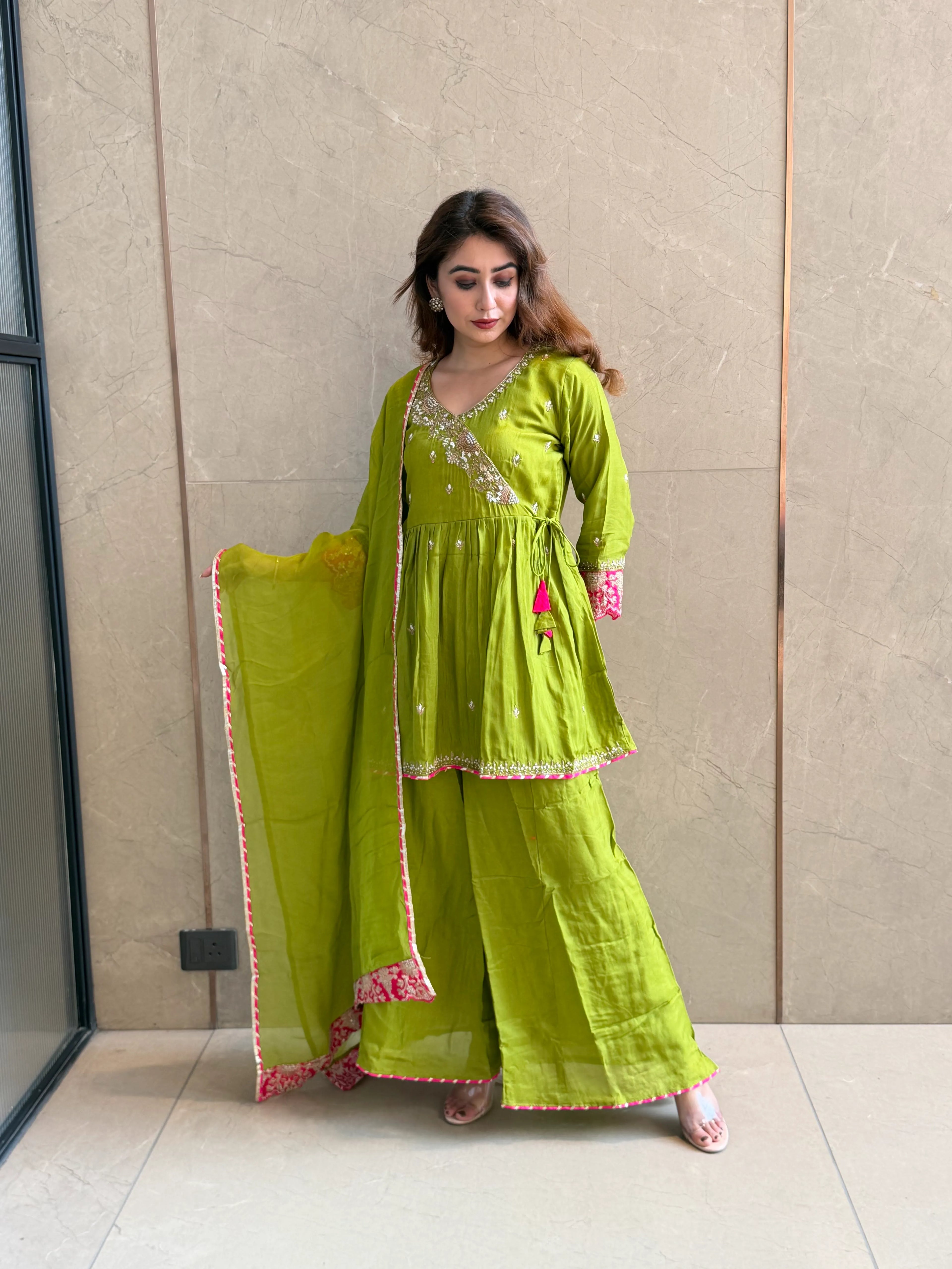 Gulnoor set