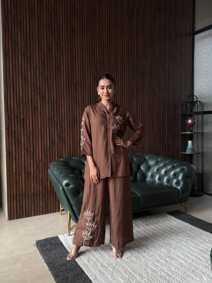 BROWN EMBROIDERED COORD SET
