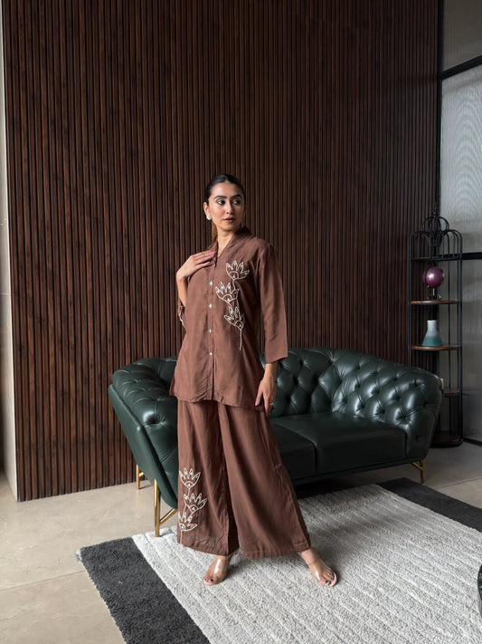 BROWN EMBROIDERED COORD SET