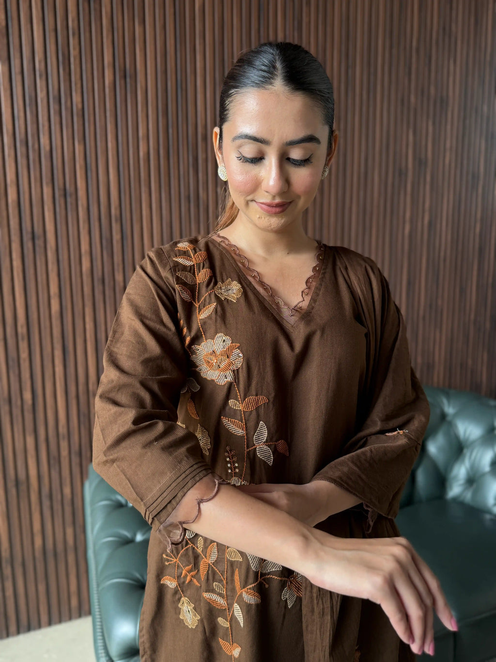 BROWN EMBROIDERED KURTA SET