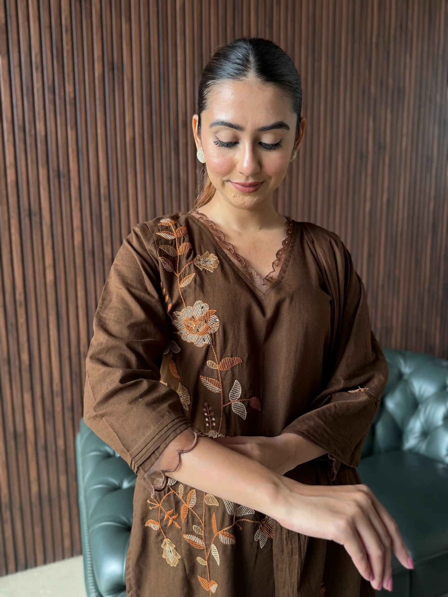 BROWN EMBROIDERED KURTA SET