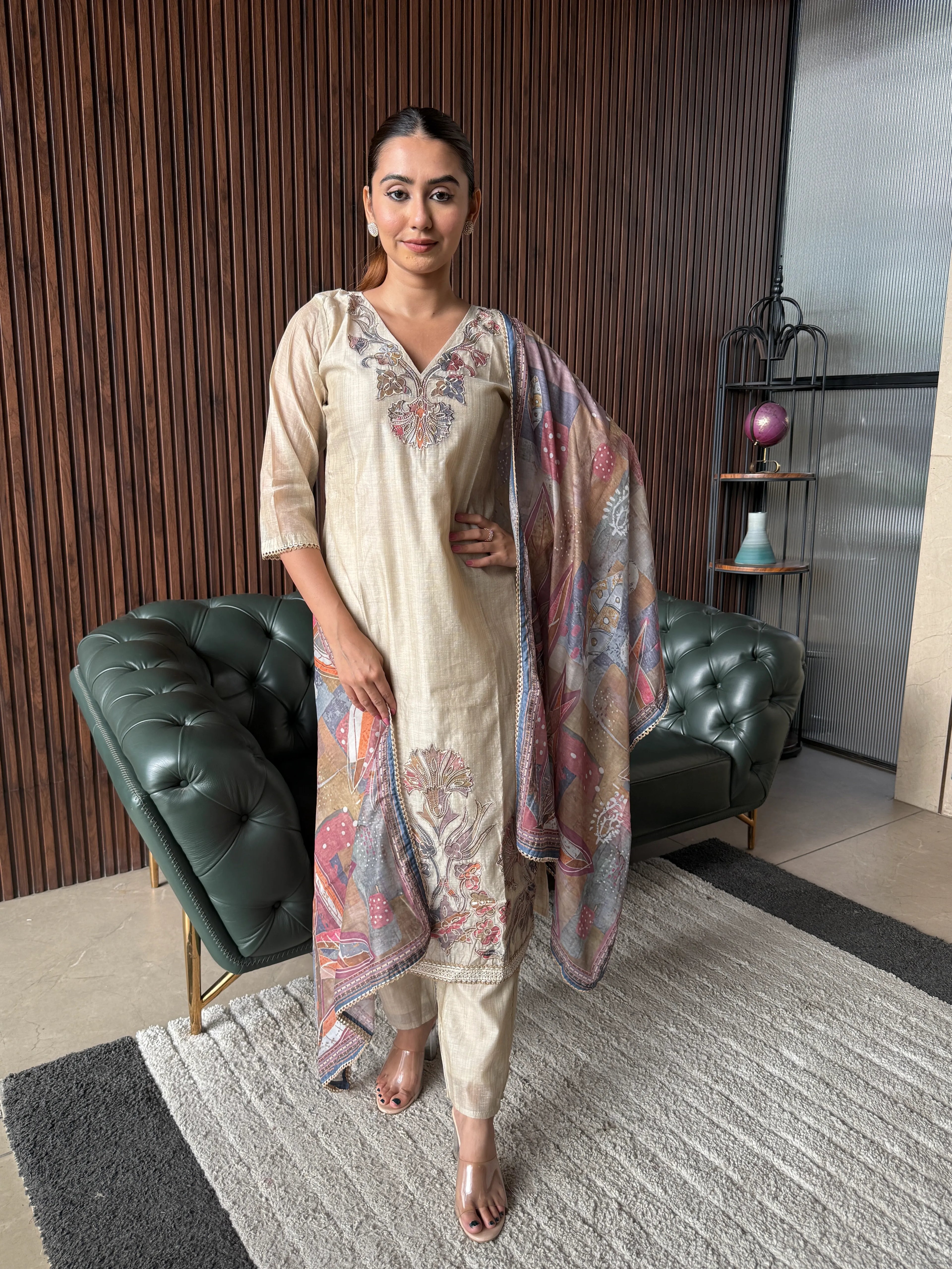 NUDE ELEGANCE EMBROIDERED SUIT SET