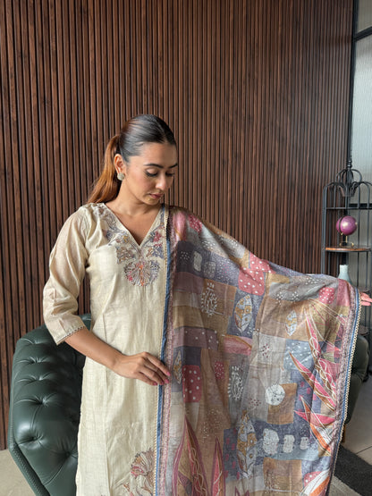 NUDE ELEGANCE EMBROIDERED SUIT SET