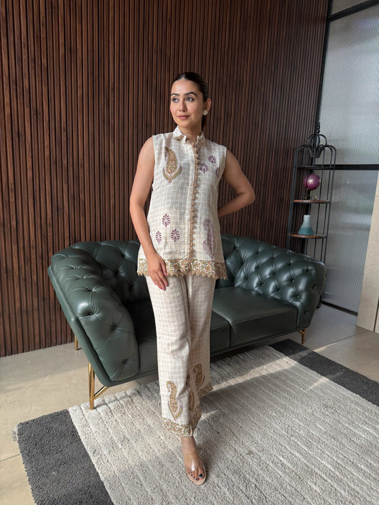 IVORY EMBROIDERED SLEEVELESS COORD SET