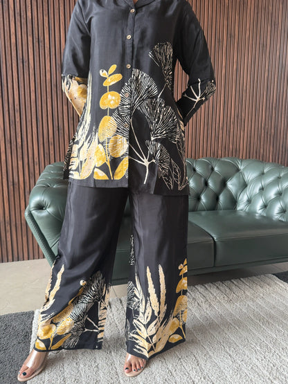 BLACK STATEMENT FLORAL COORD SET