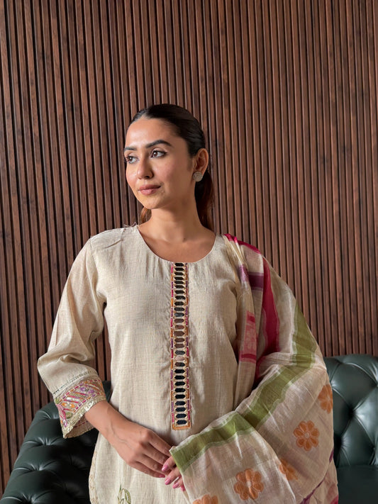 BEIGE FLORAL EMBROIDERED KURTA SET