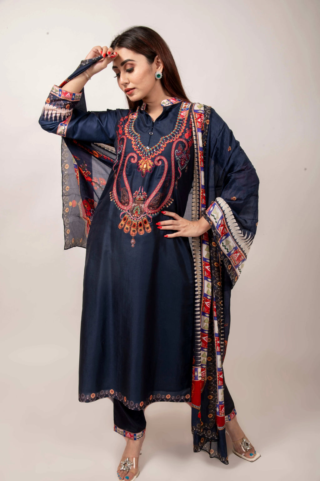 ETHNIC ELEGANCE-SUIT SET